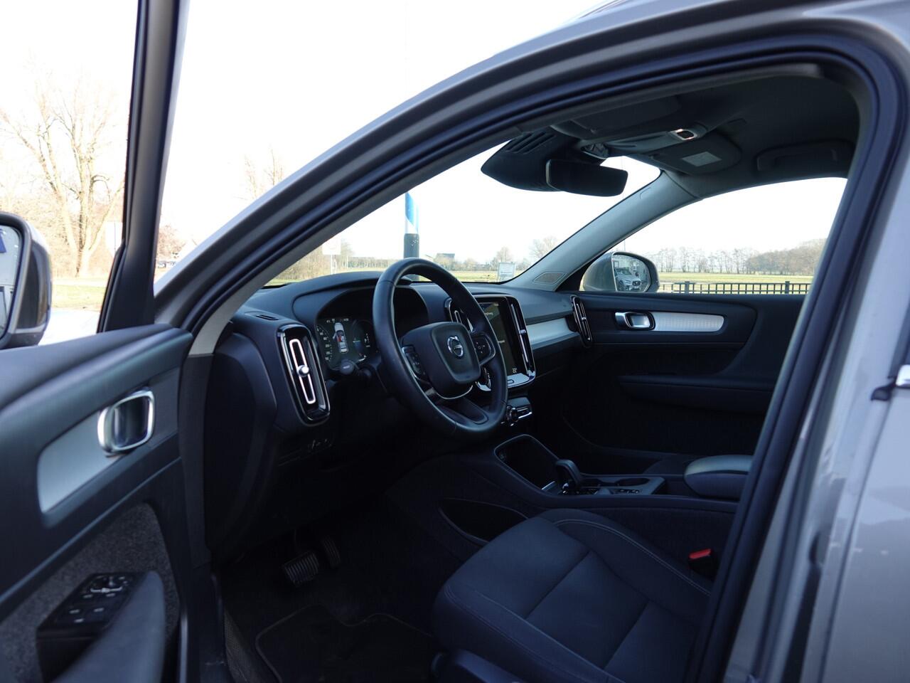 Volvo XC40 1.5 T4 Recharge Inscription Expr. NAVI | PDC V+A | ADAPT. CRUISE + PILOT ASSIST