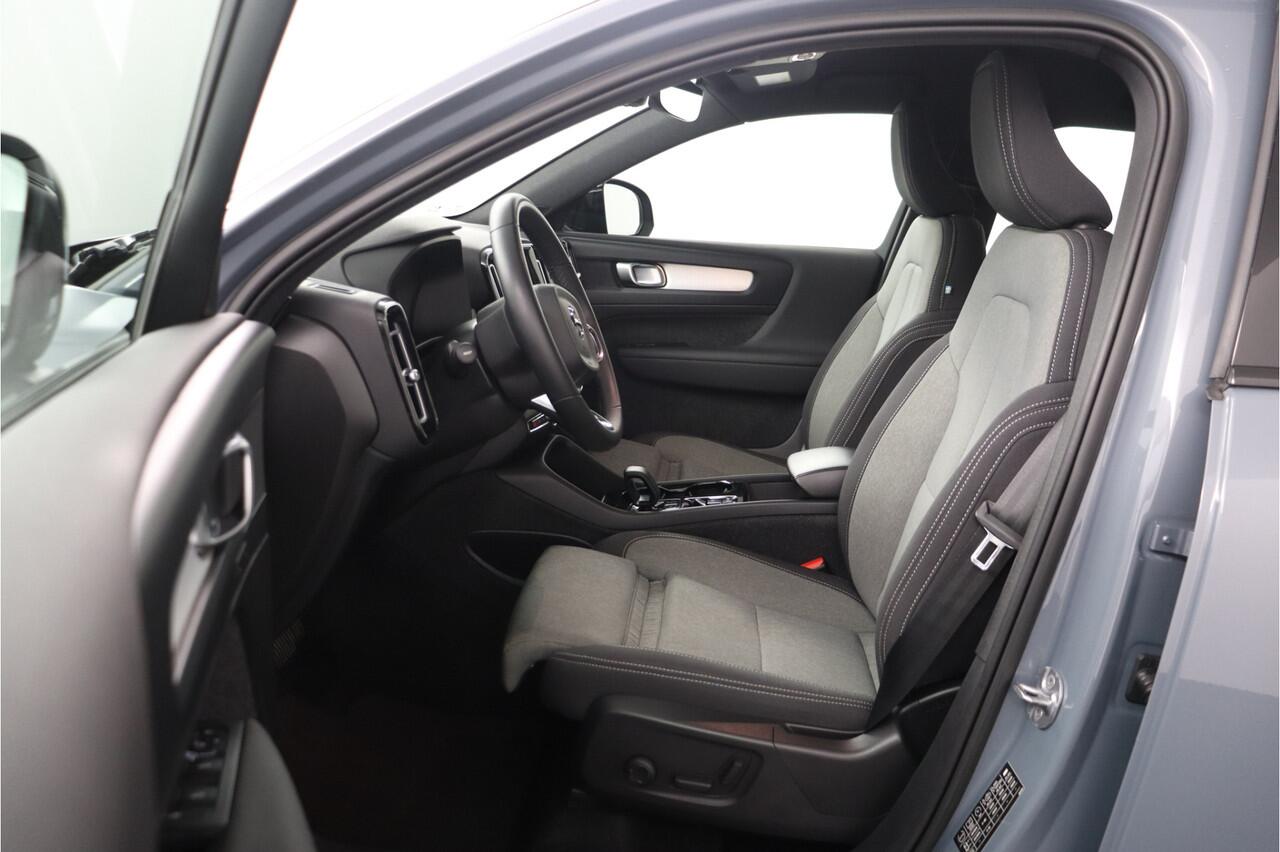 Volvo XC40 1.5 T5 Recharge 262pk | Camera | Apple Car Play | Keyless | Elek.trekhaak | Elek.klep - RIJKLAAR