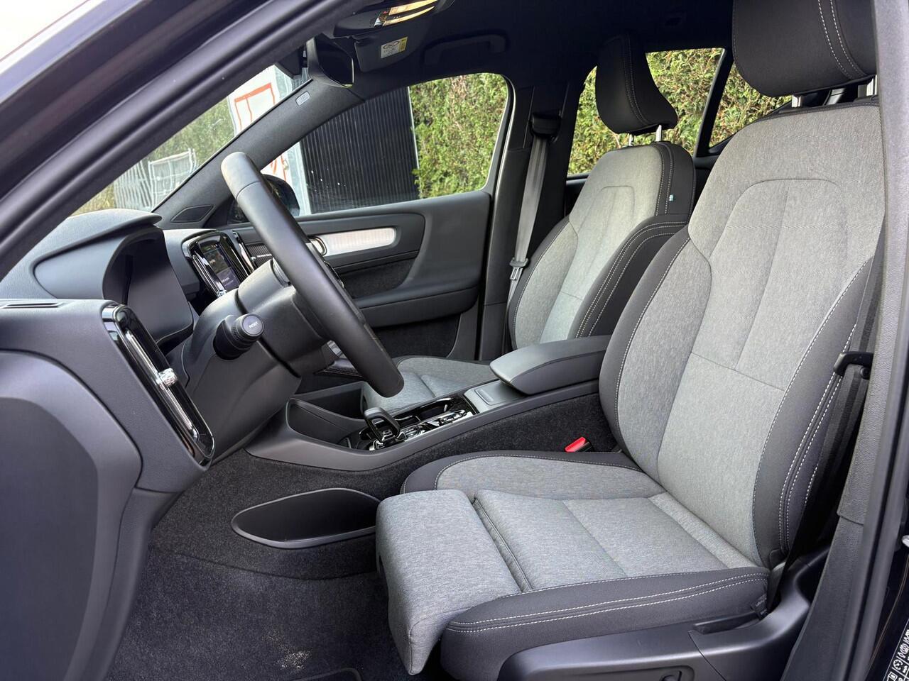 Volvo XC40 B4 Plus Dark | Harman/Kardon | Memory | Stoel/Stuur Verwarming |