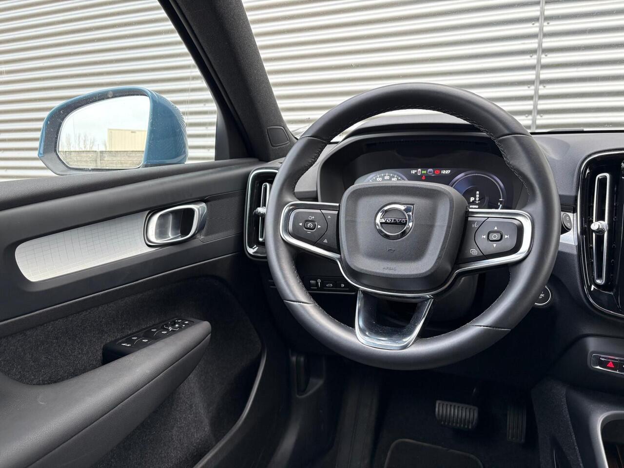 Volvo XC40 T4 Aut. Plug-In Hybrid Plus Bright CruiseControl Parkeercamera 211pk