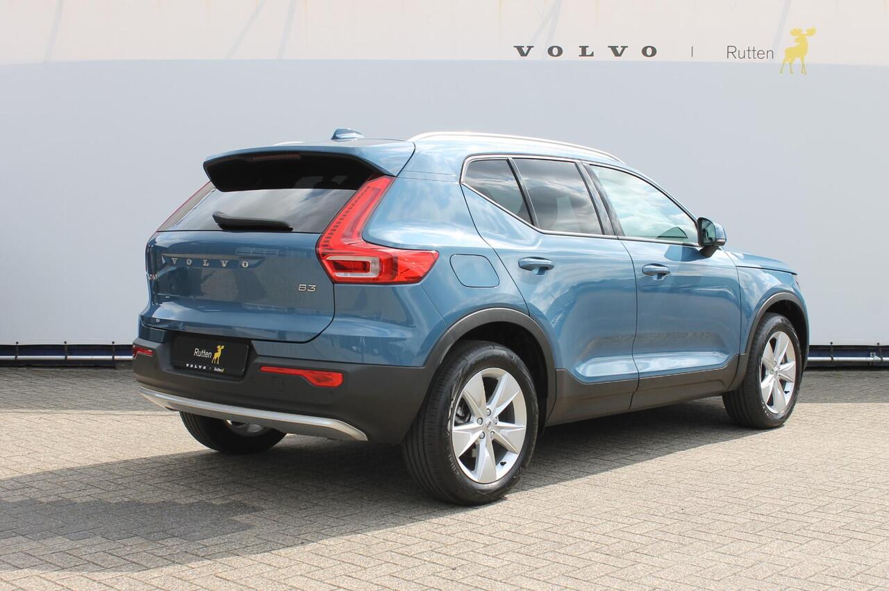 Volvo XC40 B3 177PK Automaat Core Google infotainment / Draadloos telefoon opladen / Elektrisch bedienbare bestuurdersstoel met geheugen / Adaptieve Cruise Control