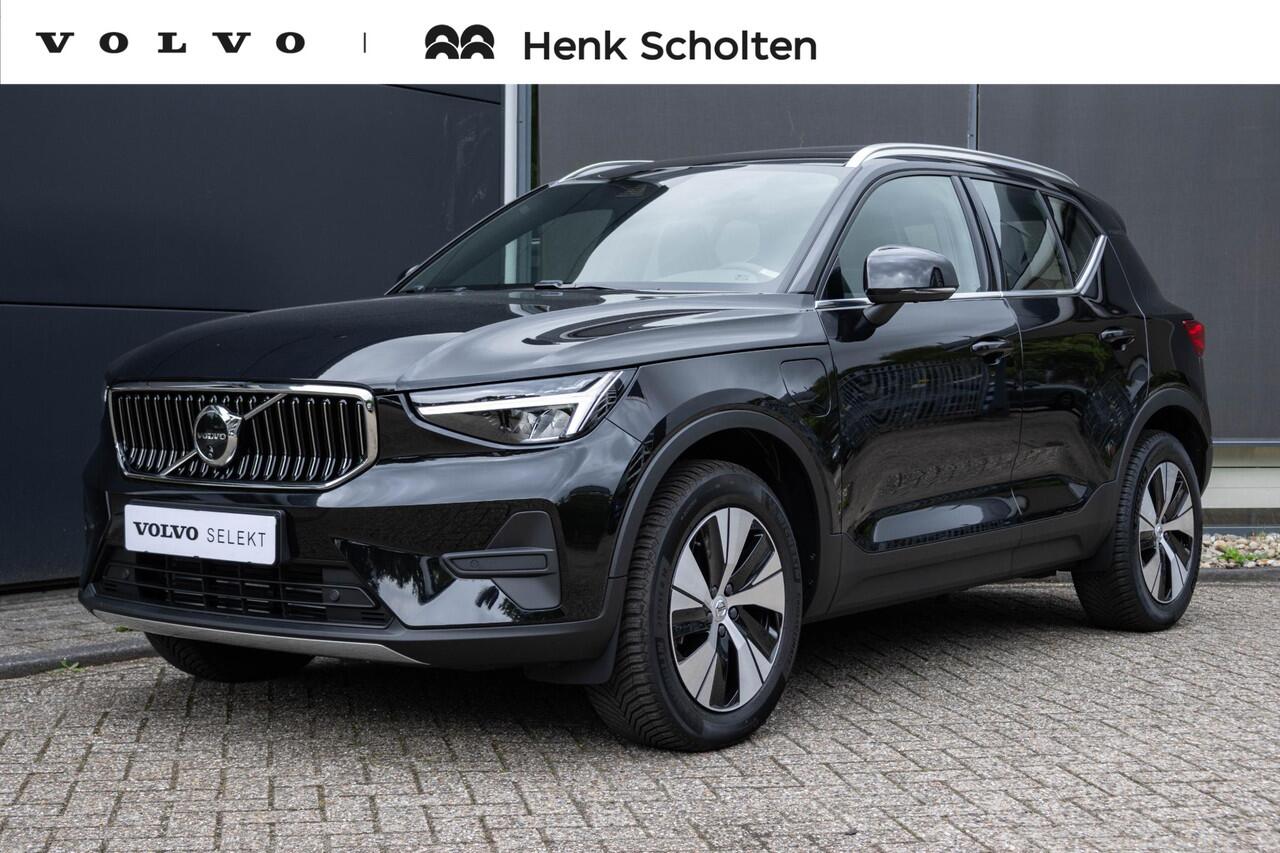 Volvo XC40 T4 Recharge Inscription | Trekhaak | Panoramadak| Interieur voorverwarming| Adaptieve Cruise Control| Electrisch bedienbare voorstoelen|Rondomzicht Camera|Park Assist voor en Achter