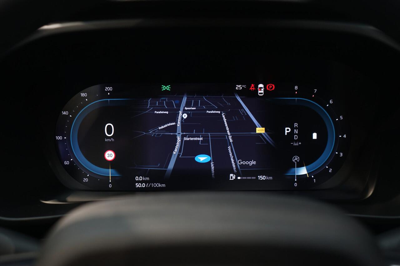 Volvo XC40 2.0 B3 Plus Bright ? PANO ? 360 CAMERA ? TREKHAAK ? APP CONNECT ? H&K