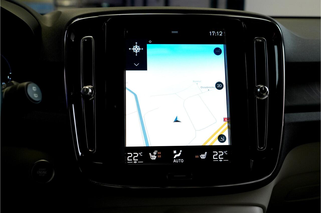 Volvo XC40 1.5 T5 Plug-in Hybrid 193kW/262pk DCT7 Ultimate Bright FACELIFT! PANORAMADAK + HARMAN/KARDON + ADAPT.CRUISE + PILOT ASSIST + NAVI SENSUS + BLIS + LANE ASSIST + EL.STOELEN + STOEL-&STUURVERWARMING + CAMERA + KEYLESS + PARKSENSOREN V&A + 19" LM-VELGEN!!