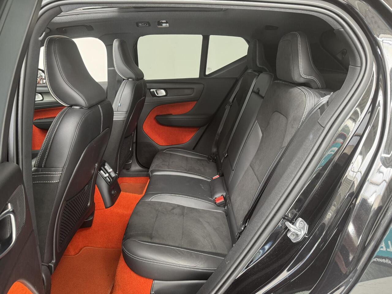 Volvo XC40 1.5 T5 Recharge R-Design | Panoramadak | Harman/Kardon | Navigatie | Elektrisch Bedienbare Achterklep |