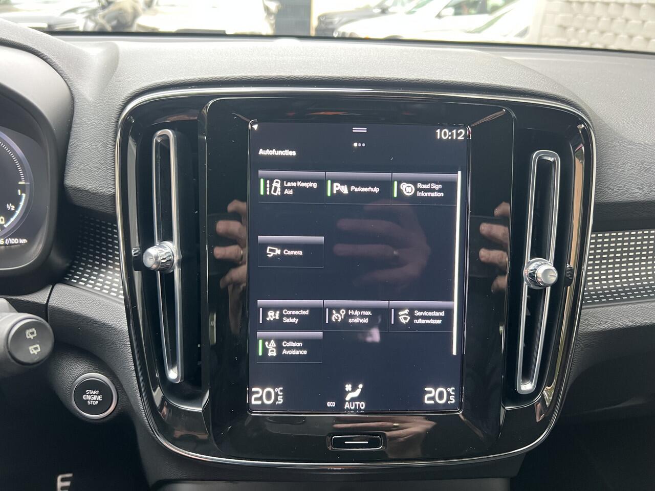 Volvo XC40 1.5 T5 Recharge R-Design Navigatie Carplay Onderhoudsboekjes
