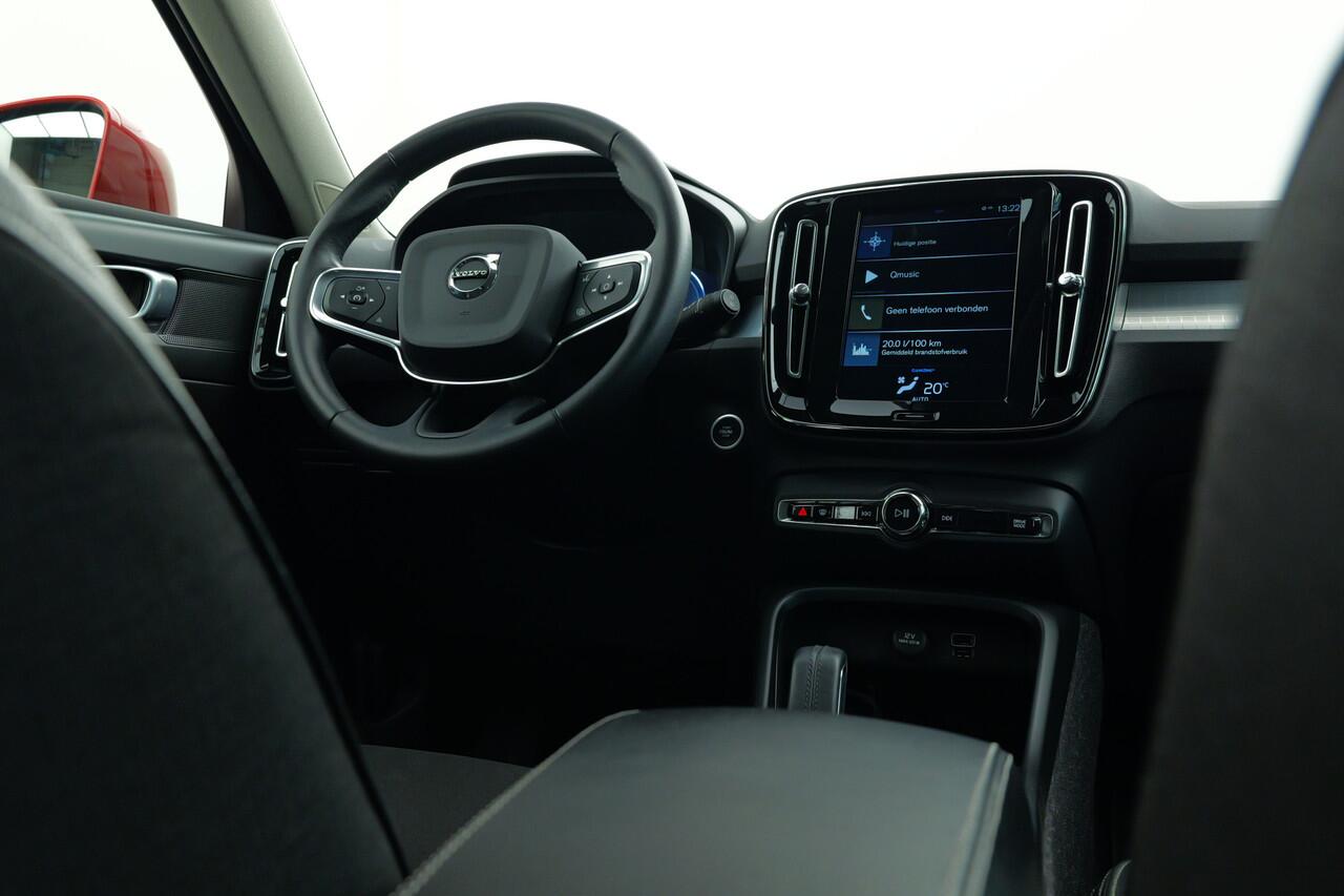 Volvo XC40 1.5 T5 Twin Engine Momentum Pro | Keyless start | Elk. achterklep