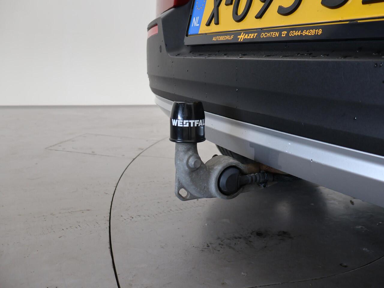 Volvo XC40 1.5 T4 RECHARGE 211 PK AUT. INSCRIPTION + TREKHAAK | LEDER | HARMAN/KARDON | STOELVERW. V+A | ADAPTIVE CRUISE