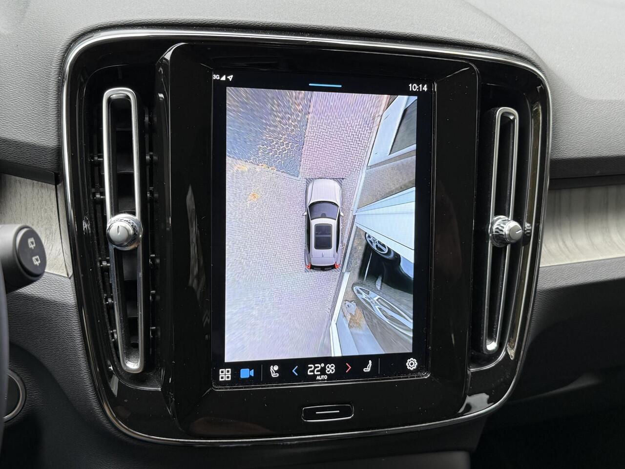 Volvo XC40 2.0 B4 Plus Dark |360°Camera|Leder|Memory|