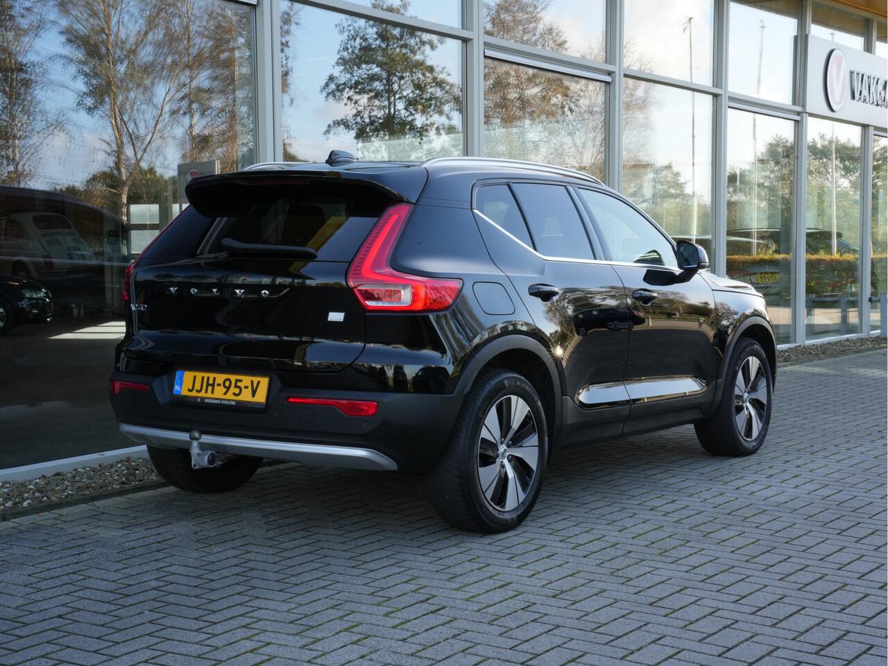 Volvo XC40 1.5 T4 Plug-in hybrid Core Bright | Driver Assist | LED | Stoel+Stuurverwarming