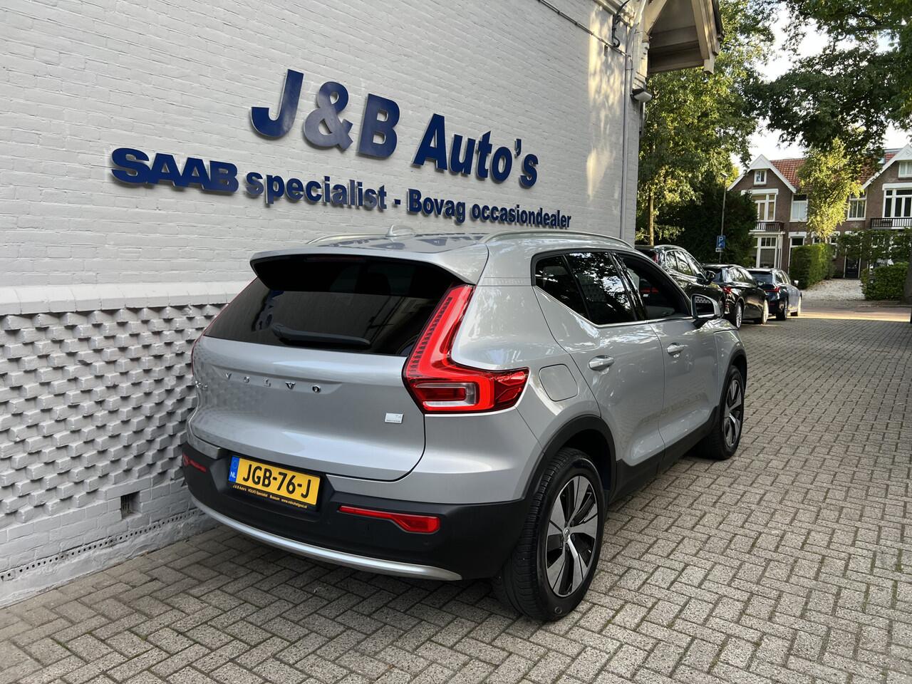 Volvo XC40 1.5 T4 Recharge Core Bright Achteruitrijcamera Navigatie