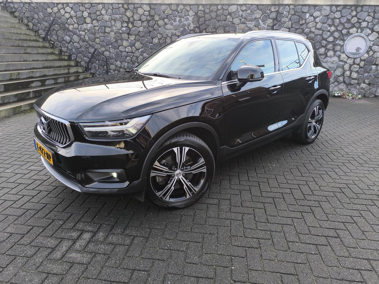 Volvo XC40 1.5 T5 Recharge Business Pro stoel en stuur verwarming, electr A klep, 360 Camera, carplay, all season banden