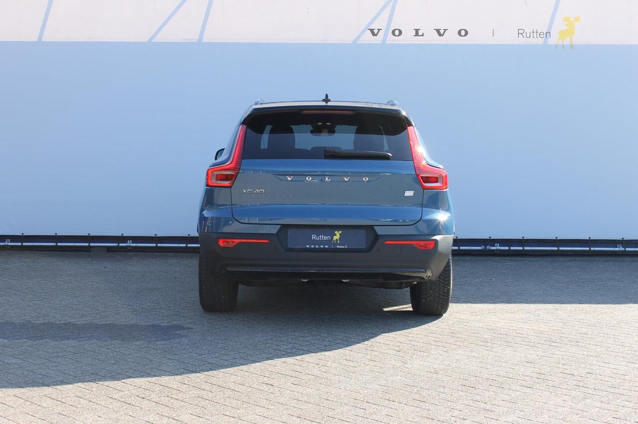Volvo XC40 Recharge Plus 231PK Automaat 70 kWh 20" lichtmetalen velgen / Google infotainment / Getinte ramen vanaf de B-stijl / All Season banden / Apple Carplay