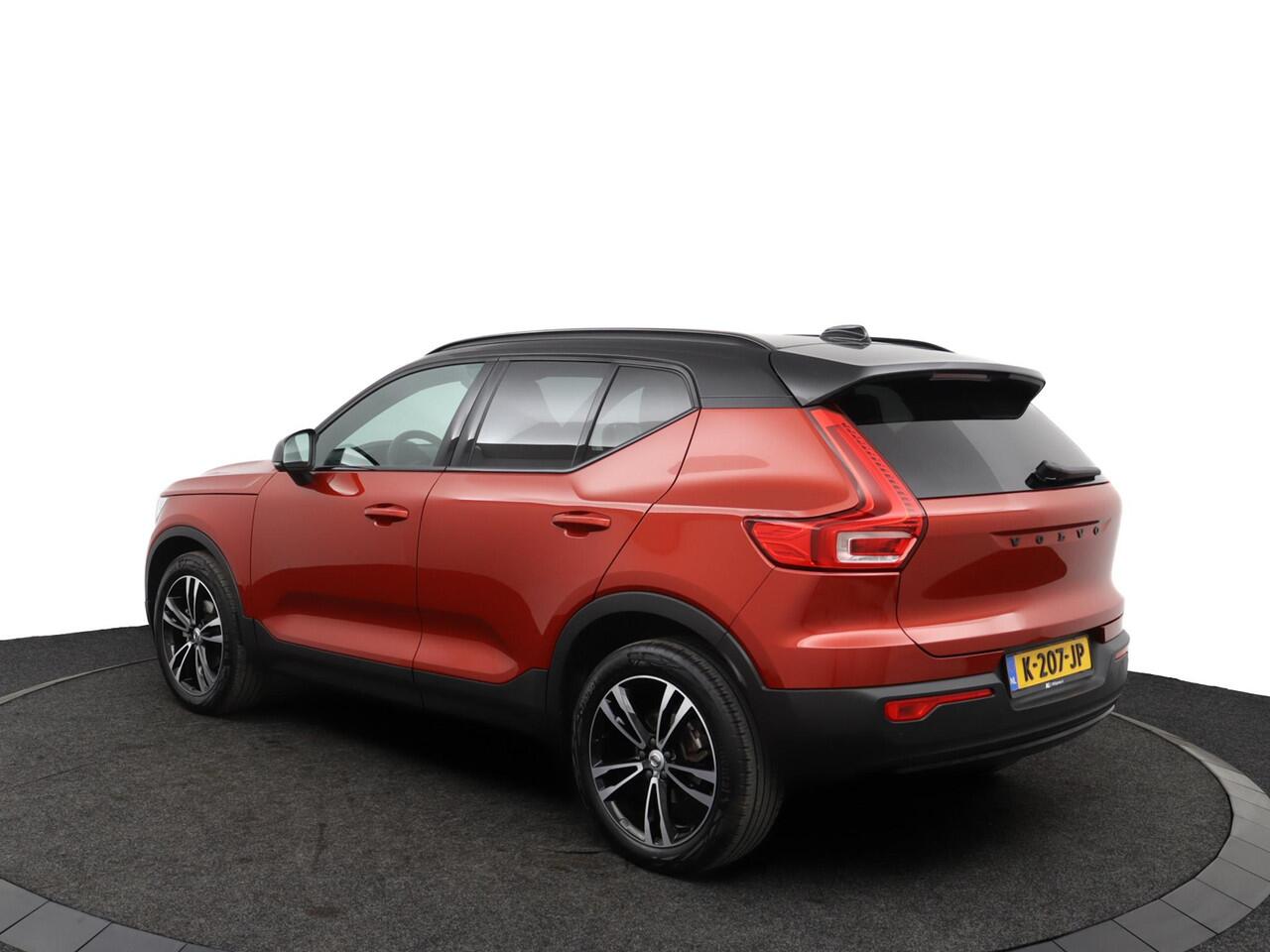 Volvo XC40 1.5 T2 R-Design Parkeer sensoren | Dodehoek | Dealer onderhouden