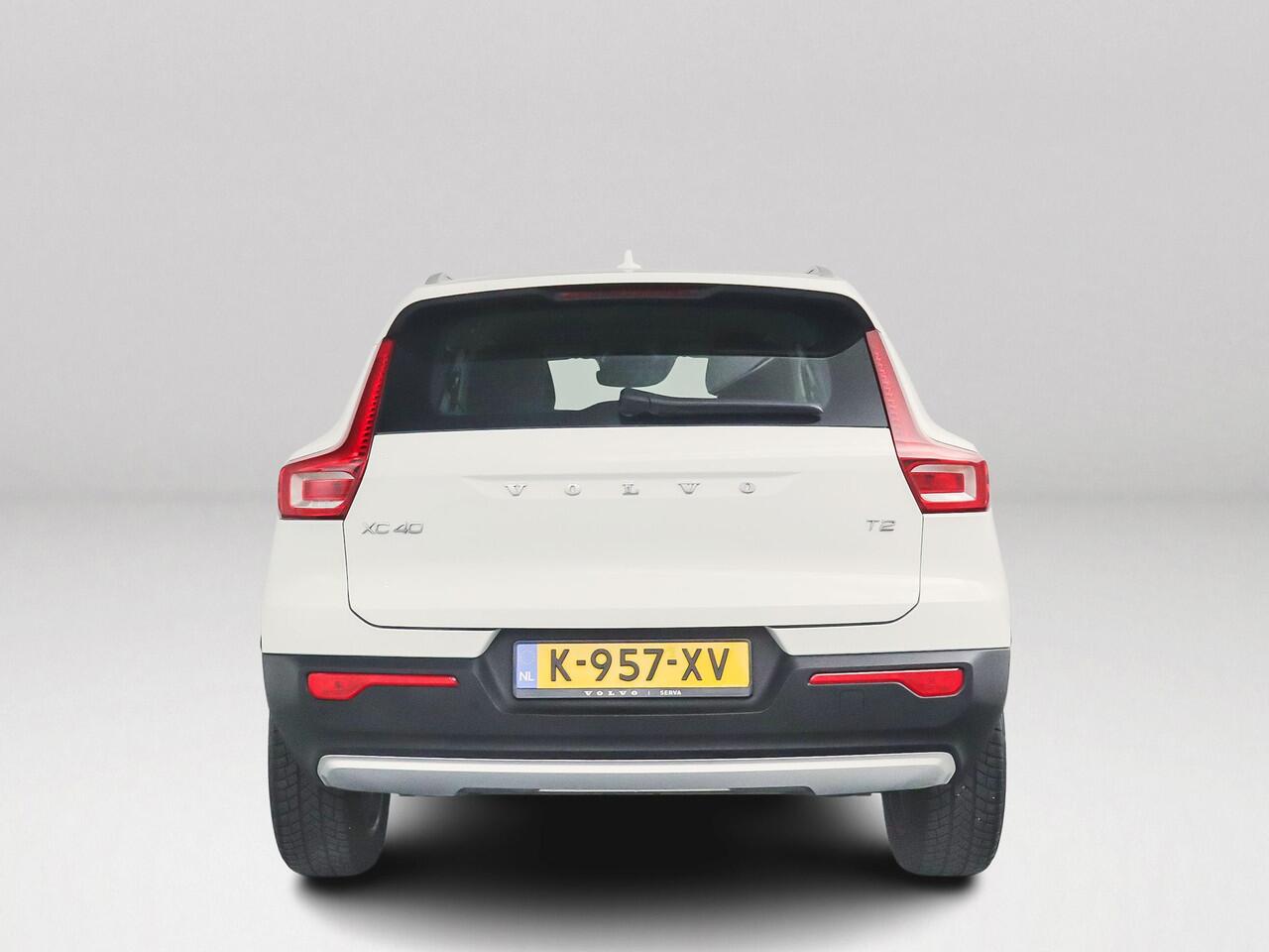 Volvo XC40 T2 Aut. Business Pro | Stoel- en stuurverwarming