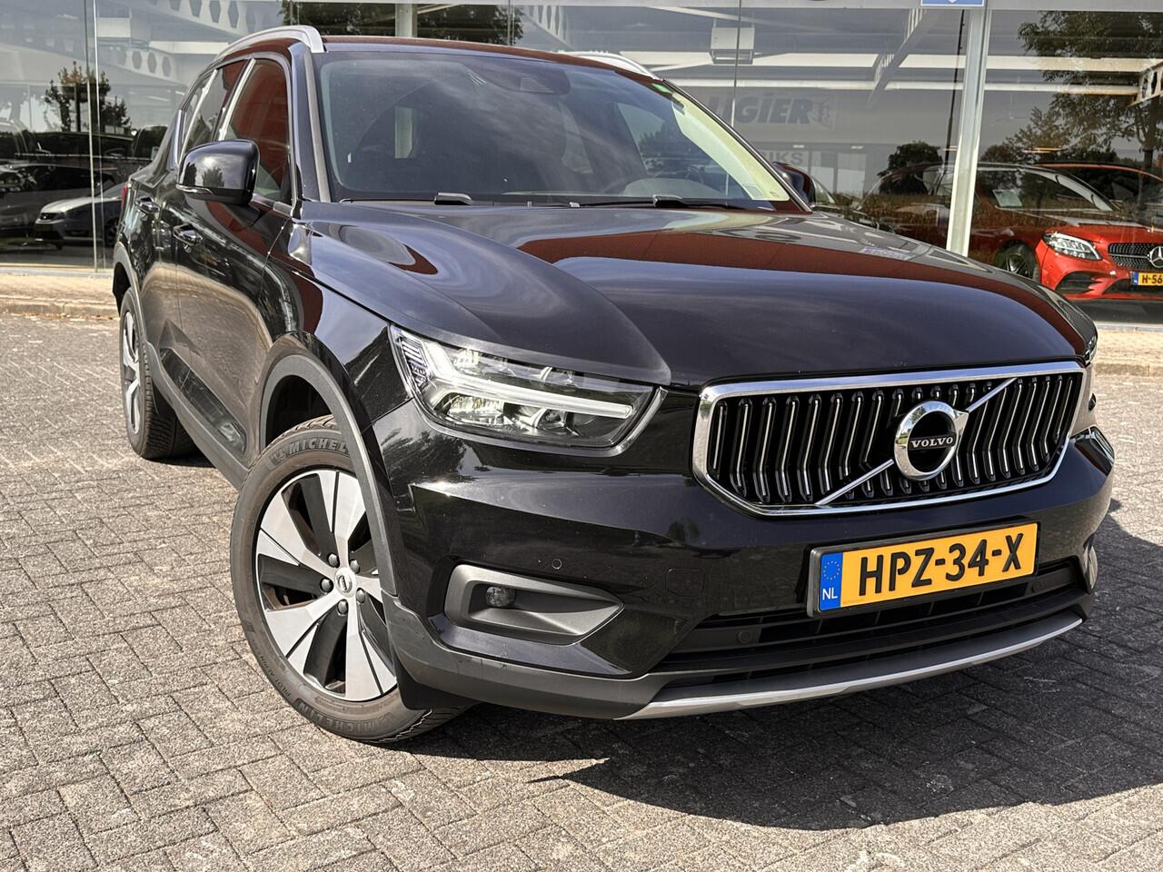 Volvo XC40 1.5 T5 Recharge Inscription | Leder | Trekhaak 1800kg | | LED | Camera | (occasion)