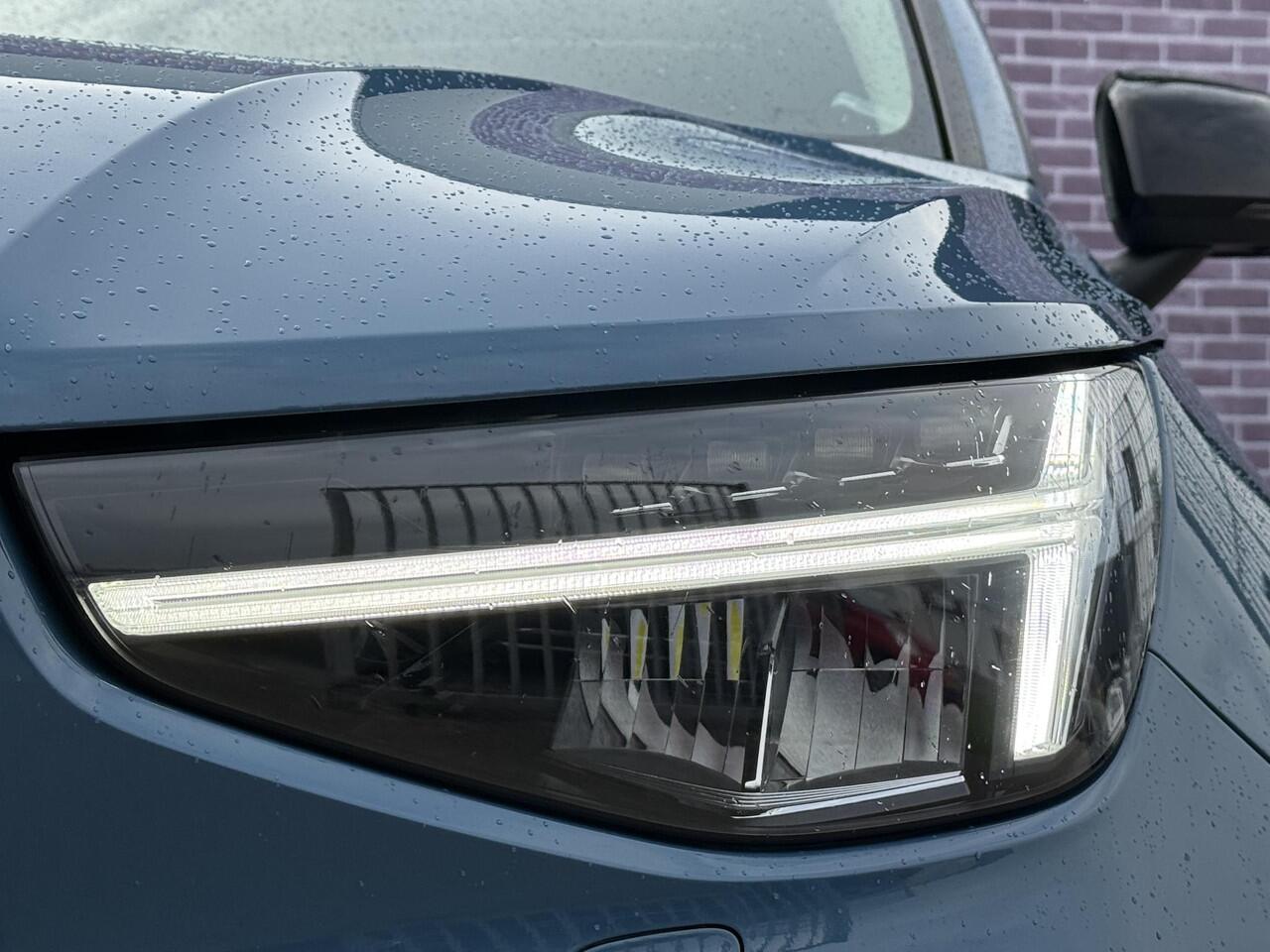 Volvo XC40 2.0 B4 AWD Ultimate Dark | Facelift | Leder | Memory | Panorama-schuifdak | 360° Camera | Harman/Kardon | Keyless Entry | Stuur + Stoel verwarming |