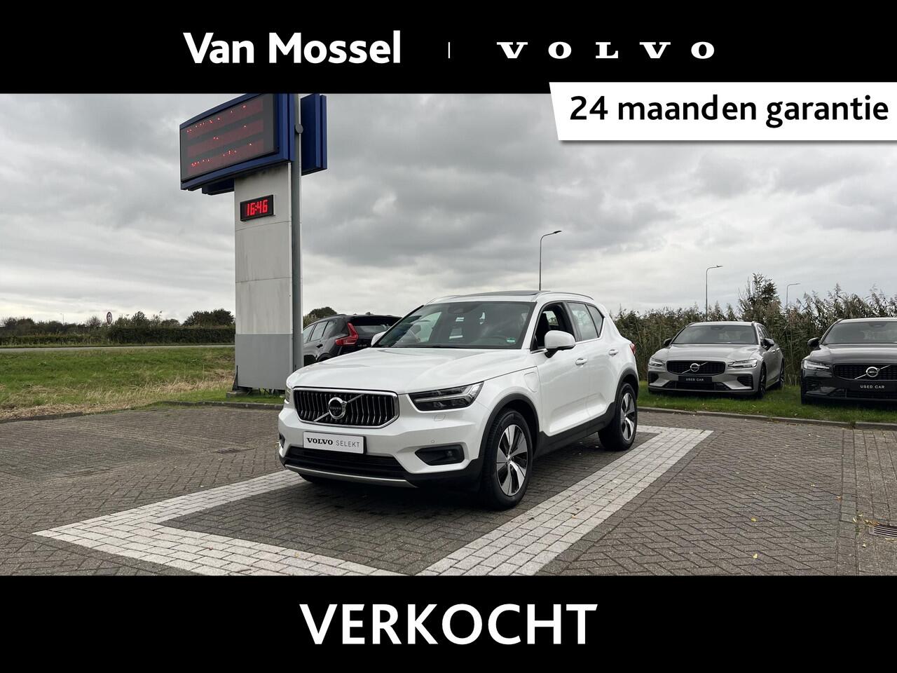 Volvo XC40 T4 Recharge Inscription | Leder | Panoromadak | Trekhaak | Automaat