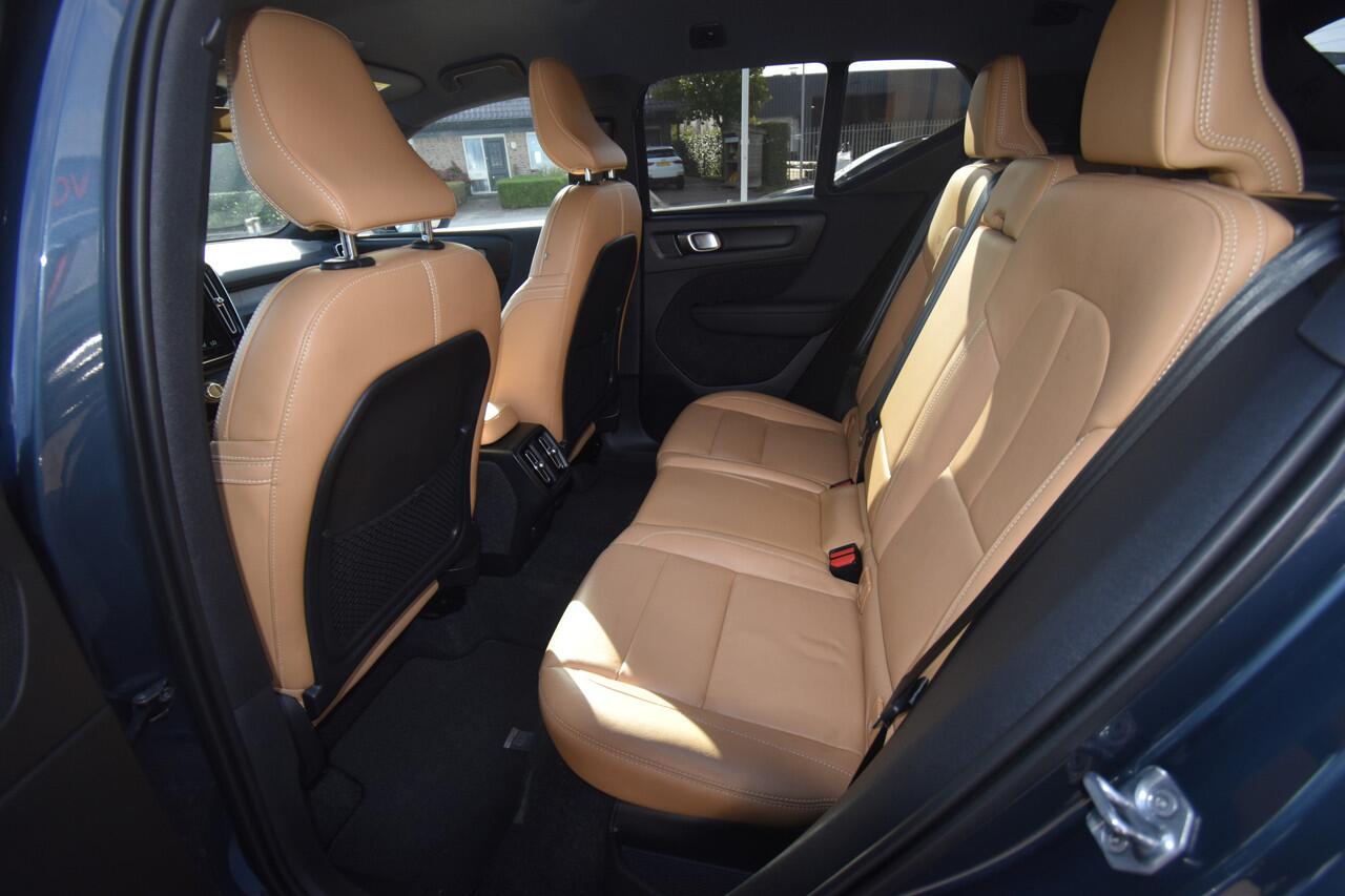 Volvo XC40 1.5 T2 Inscription , TREKHAAK , STOEL+STUUR VERW , VIRTUAL COCKPIT , NAVI , CLIMATR ,