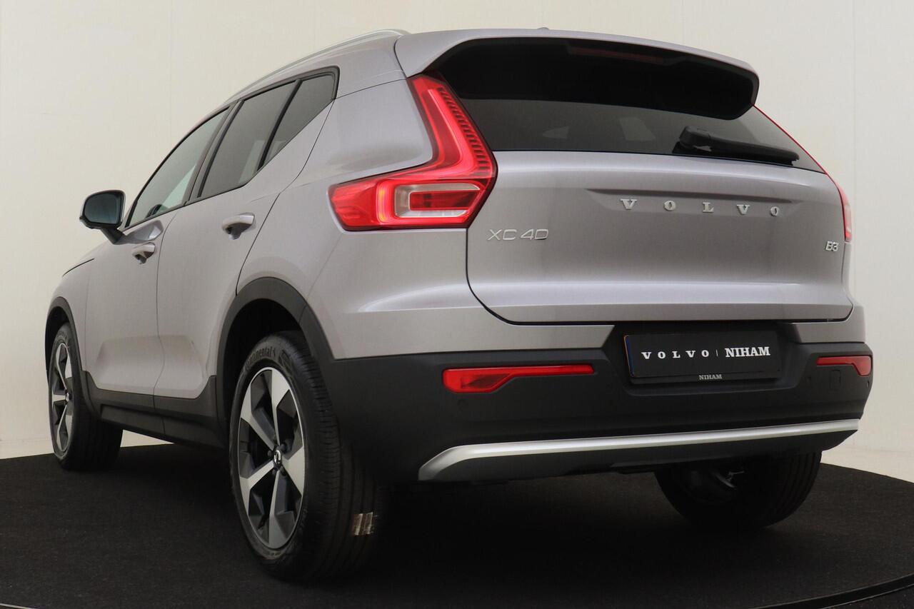 Volvo XC40 B3 (M-HYBRID) CORE BUSINESS EDITION -ADAP.CRUISE|360°CAM|HARMAN/KARDON|PRIVACY.GLAS|19"