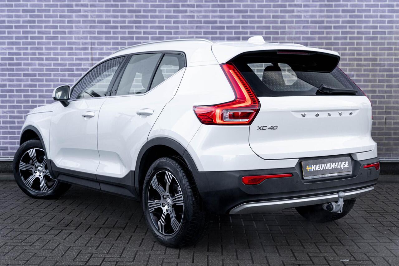 Volvo XC40 T2 Inscription | Stoel- / Stuurverwarming | Adaptive Cruise Control | Dodehoekdetectie | Keyless Entry | Climate | Volvo On Call |
