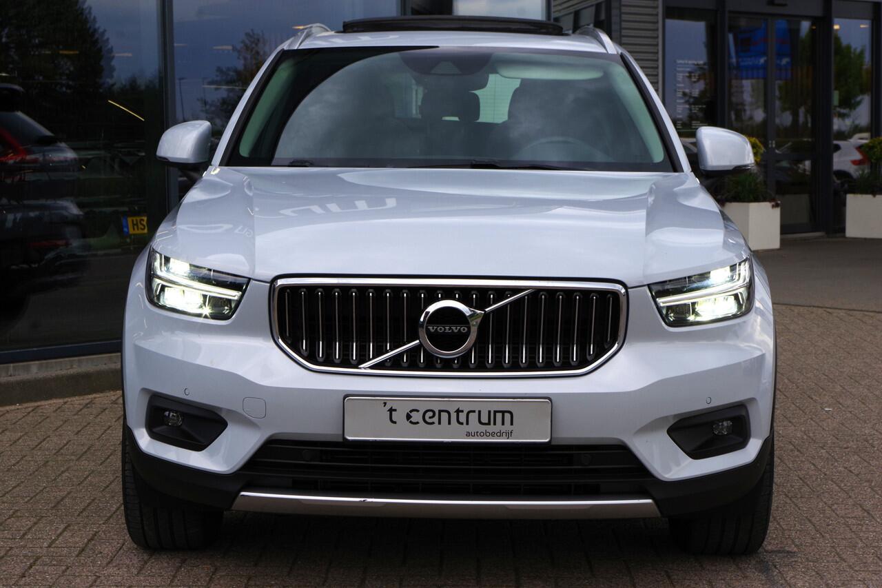 Volvo XC40 1.5 T4 Recharge Inscription Expression 211 PK PHEV, Panoramadak, Trekhaak, Camera, Carplay, Climate Control