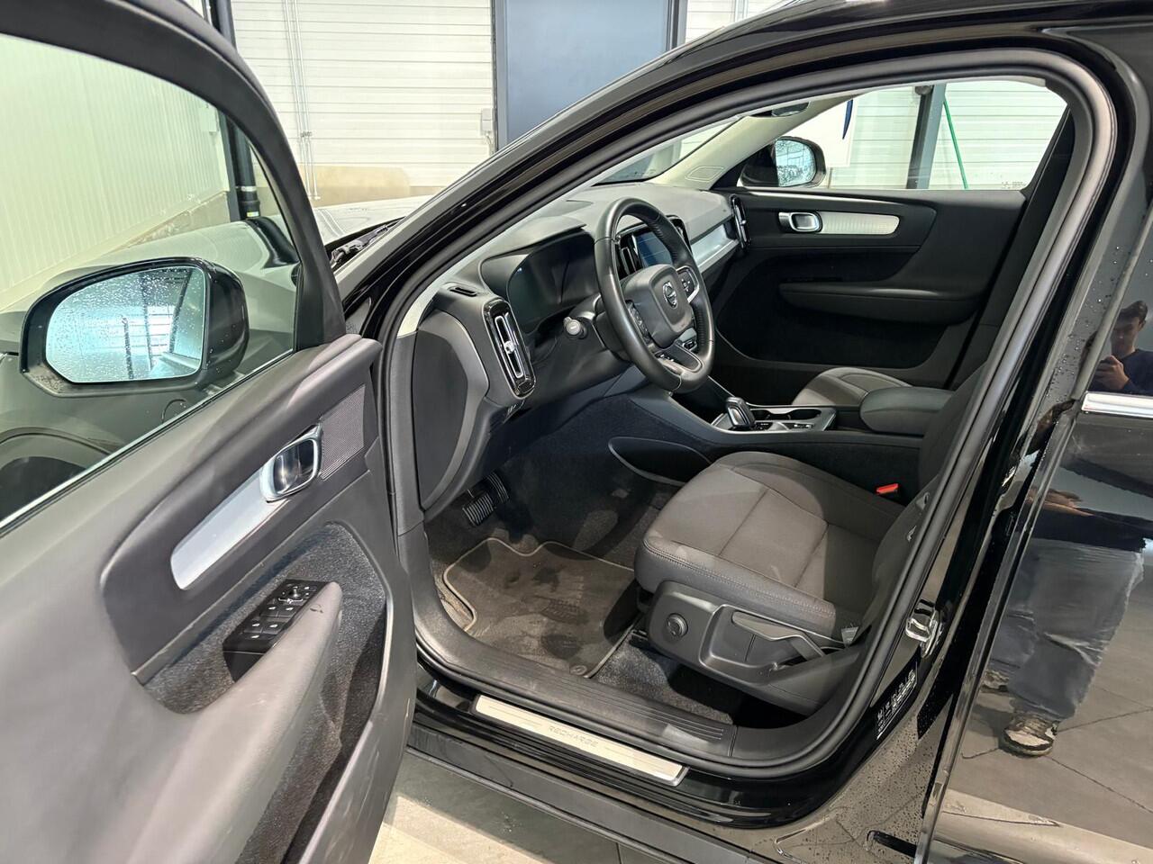 Volvo XC40 T5 Aut. Plug-in Hybrid Inscription CruiseControl Panoramadak 262pk