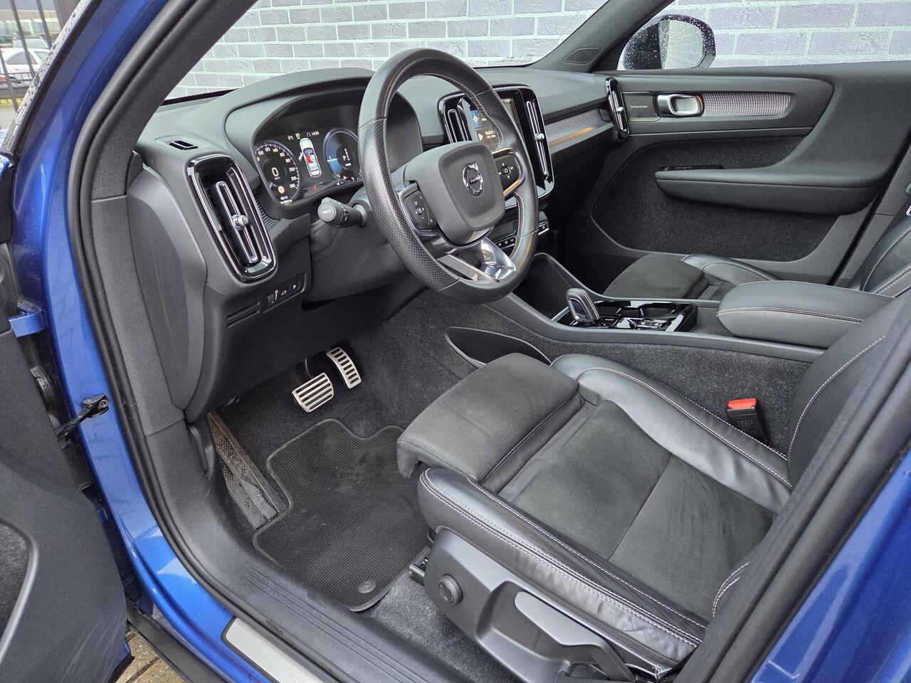 Volvo XC40 T5 Plug-in Hybride R-Design Aut. | Adaptive Cruise Control | Trekhaak | Dodehoekdetectie | Harman-Kardon Audio | Navigatie | Climate Control | Stoelverwarming/Stuurwielverwarming