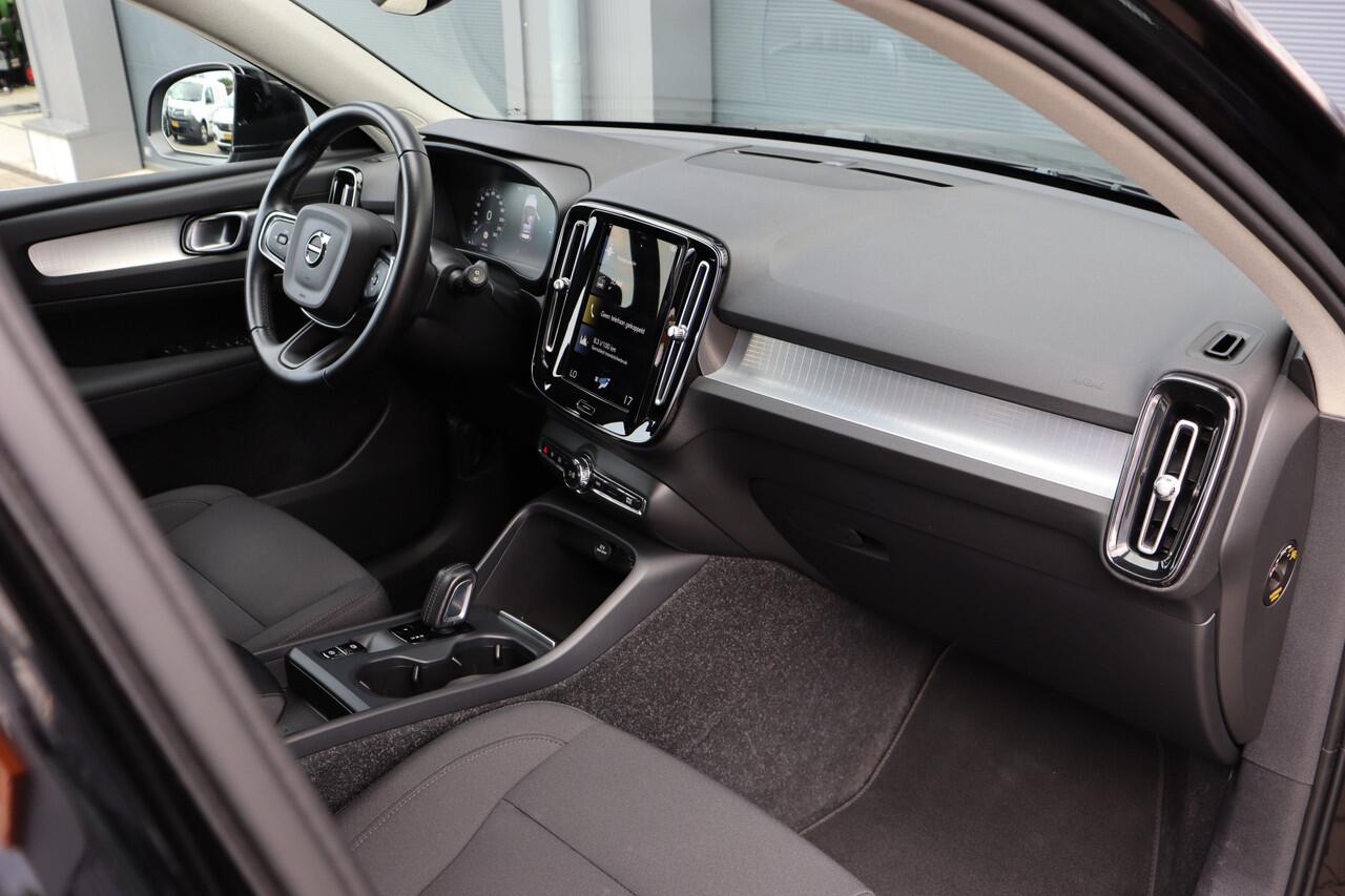 Volvo XC40 1.5 T5 Recharge Inscription | DAB | Carplay | 18 Inch |