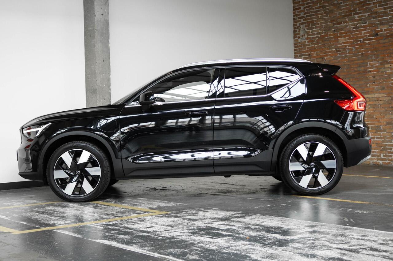 Volvo XC40 1.5 T4 Recharge Inscription | Panoramadak | Harman Kardon Premium Audio | Electrische wegklapbare trekhaak | lederen bekleding | Stoelverwarming | 20 INCH | BLIS | Adaptive Cruise Control | Electrische bedienbare voorstoelen