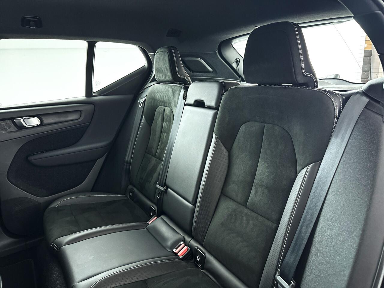 Volvo XC40 T3 R-Design | Parkeercamera | Cruise Control