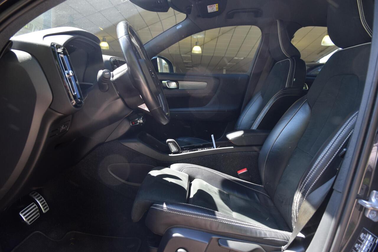 Volvo XC40 1.5 T4 Recharge R-Design met Stoelvw/Cam/Nav