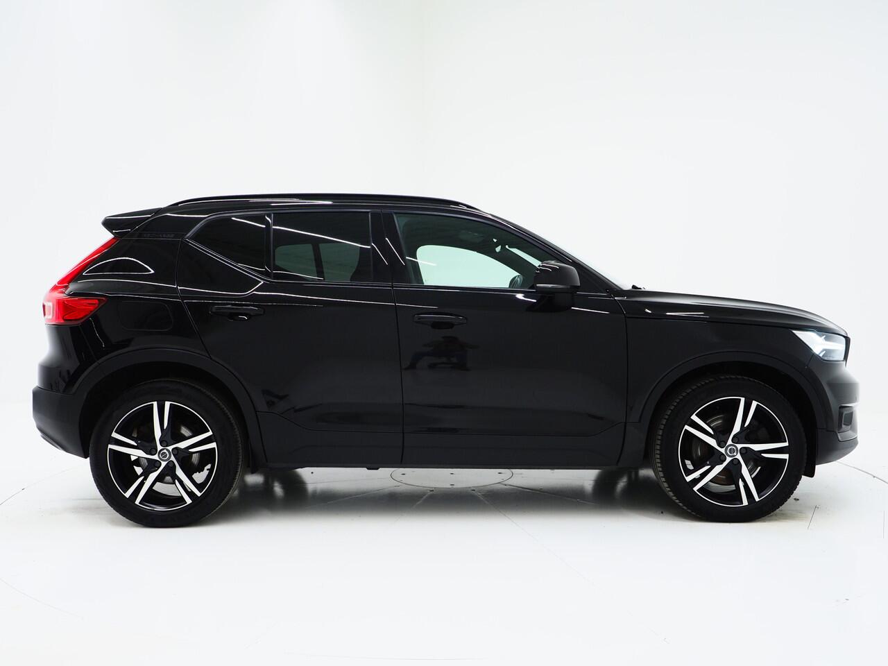 Volvo XC40 1.5 T5 Recharge R-Design | Panoramadak | Pilot Assist | Leder | Keyless | Camera | Memory | Carplay