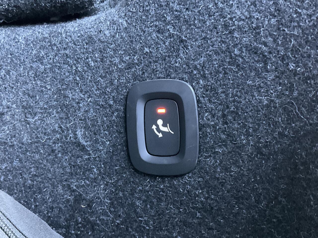 Volvo XC40 1.5 T5 262pk PHEV Recharge R-Design Elek.Trekhaak Leer Stoel/Stuurverw Adap.Cruise NL-Auto!