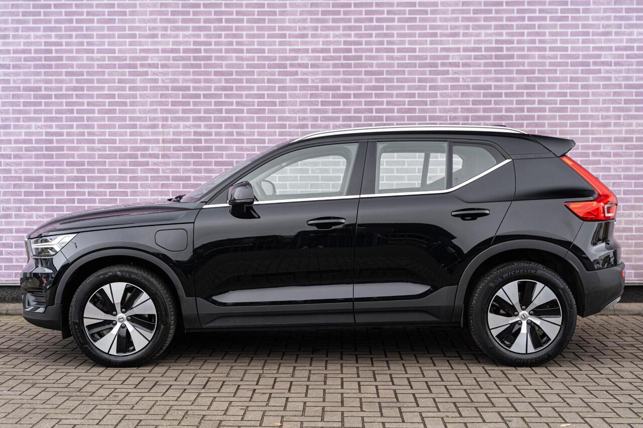 Volvo XC40 1.5 T4 Recharge Inscription | Schuif/Kanteldak | Parkeercamera | Cruise Control | Keyless Entry | Climate Control | Carplay | Volvo On Call |
