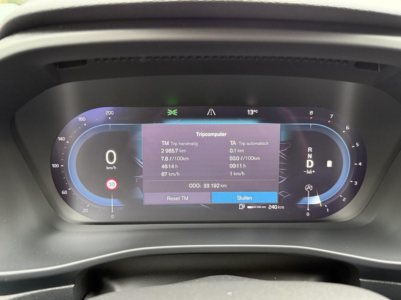 Volvo XC40 2.0 B4 Plus Dark |360°Camera|Leder|Memory|