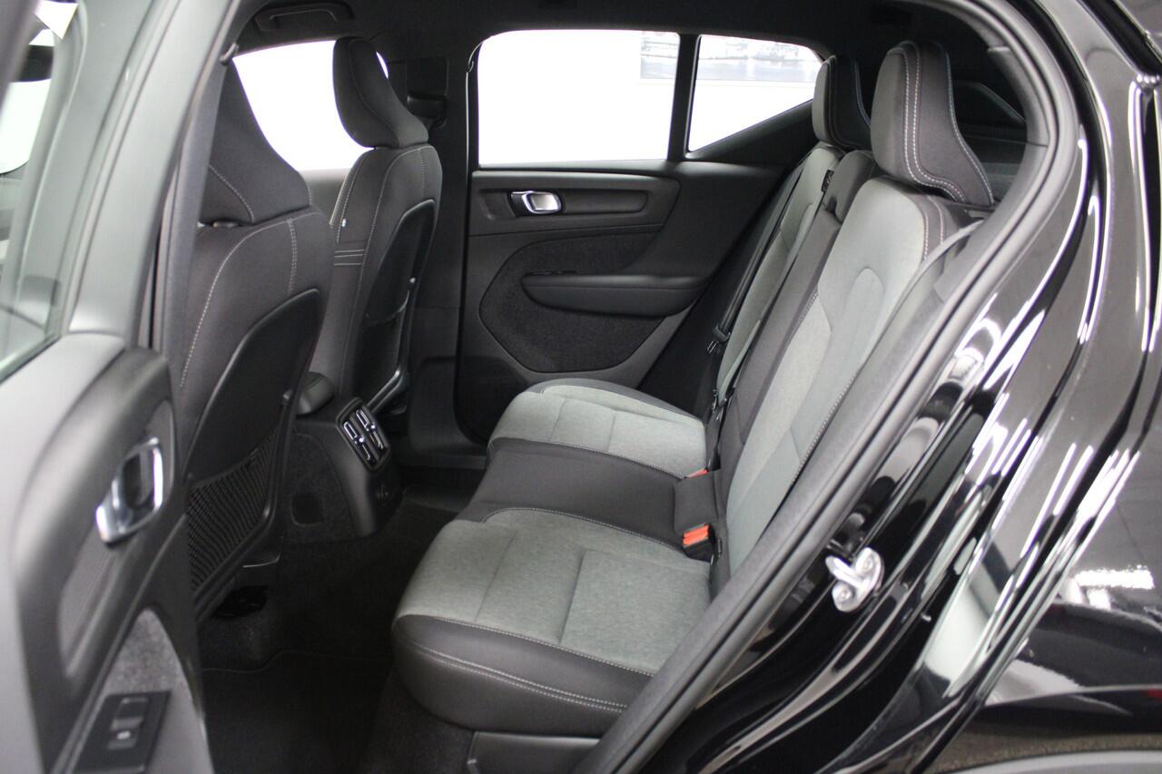Volvo XC40 1.5 T4 Recharge Dark Plus