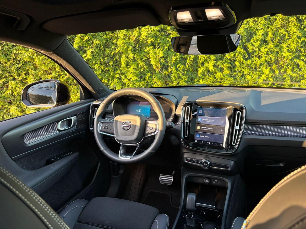 Volvo XC40 Recharge Pro | H&K Audio | 360 Camera | Panoramadak