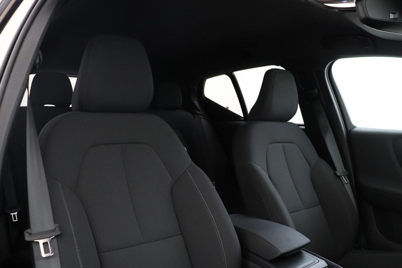 Volvo XC40 SINGLE MOTOR EXTENDED RANGE PLUS 82 kWh -CAMERA|WARMTEPOMP|ADAP.CRUISE|BLIS|KEY-LESS|TREKHAAK