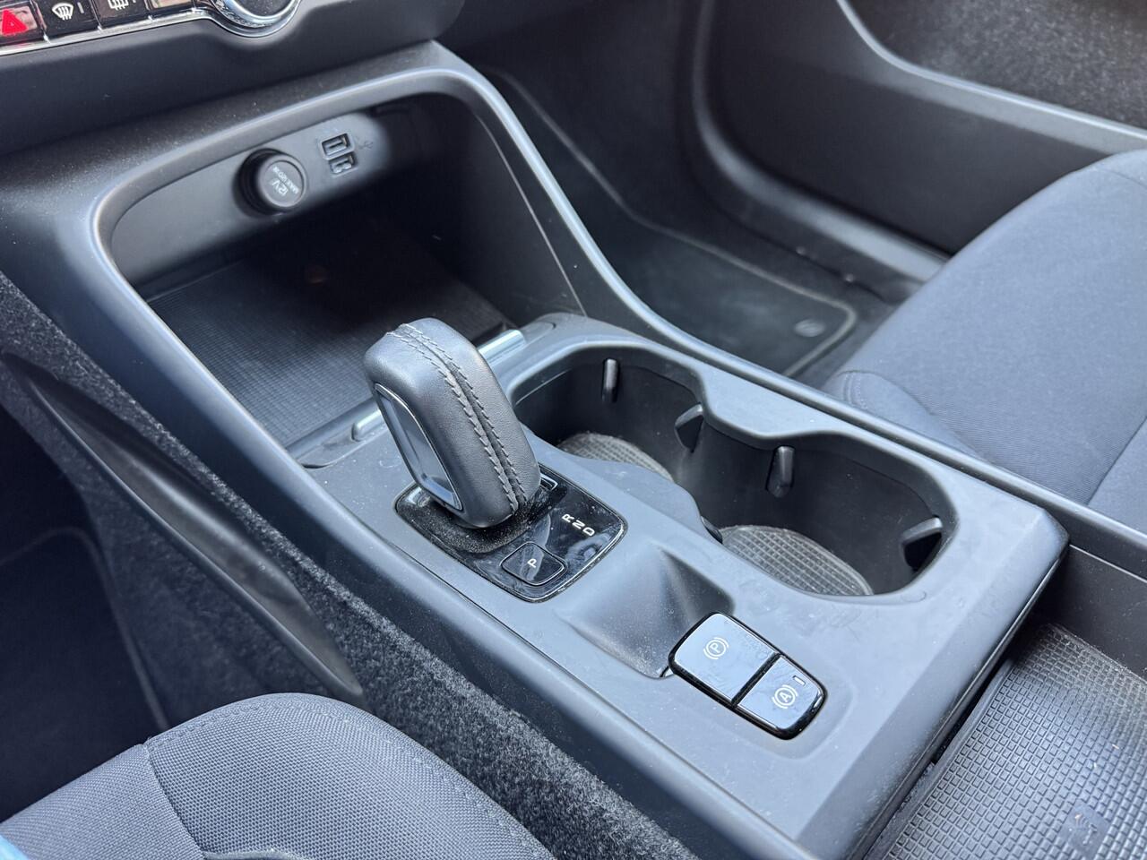 Volvo XC40 1.5 T5 Recharge Inscription Expression Park Assist Pack | Camera