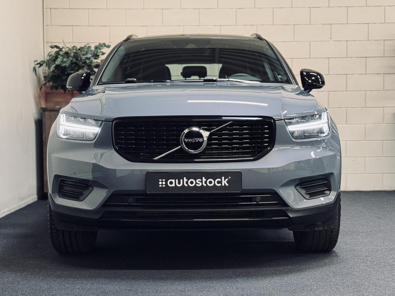 Volvo XC40 1.5 T5 Recharge R-Design | 20" | Panorama | Camera