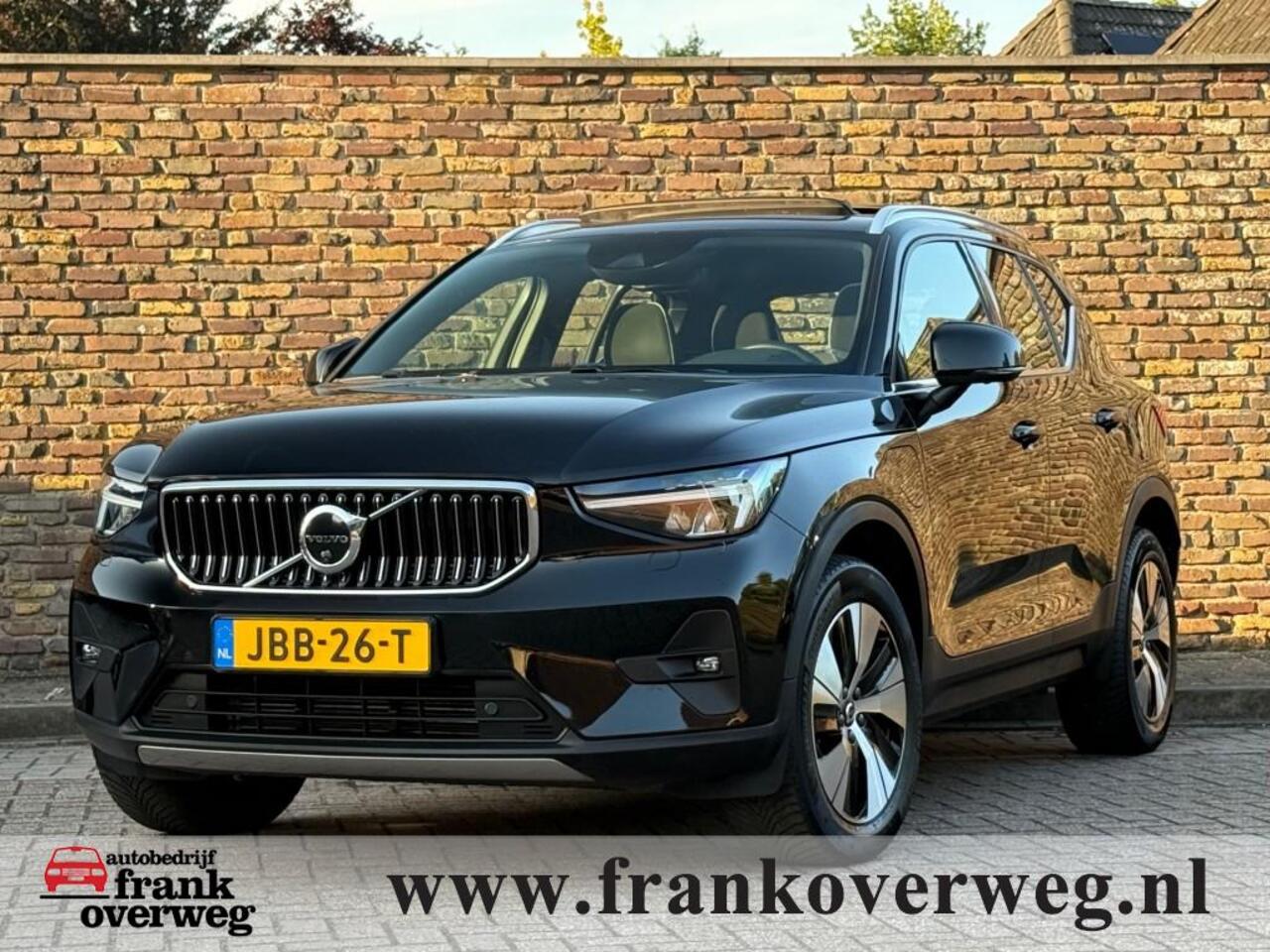 volvo-xc40-1.5-t5-recharge-instript