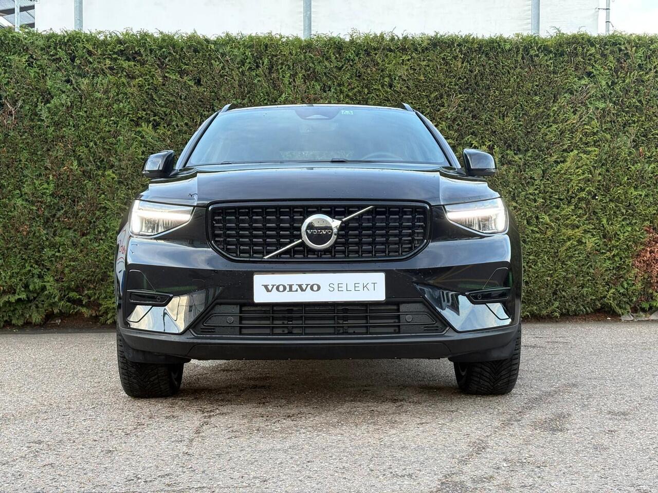 Volvo XC40 B4 Plus Dark | Harman/Kardon | Memory | Stoel/Stuur Verwarming |