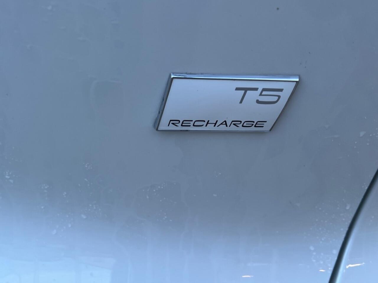 Volvo XC40 RECHARGE PRO