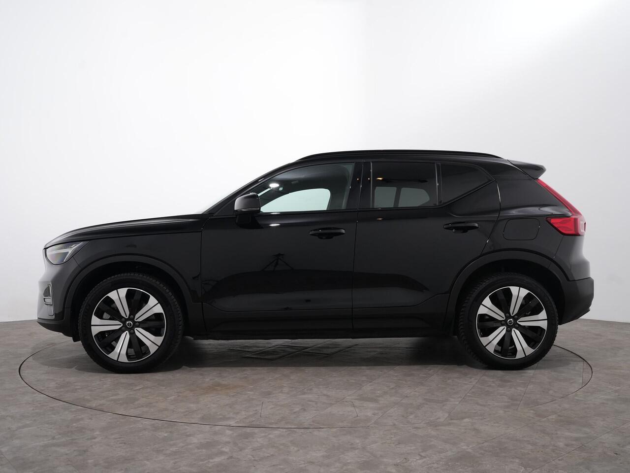 Volvo XC40 RECHARGE 232PK PLUS 70 KWH 96,72% SOH | Pilot Assist | Stoel/Stuurverwarming | Camera