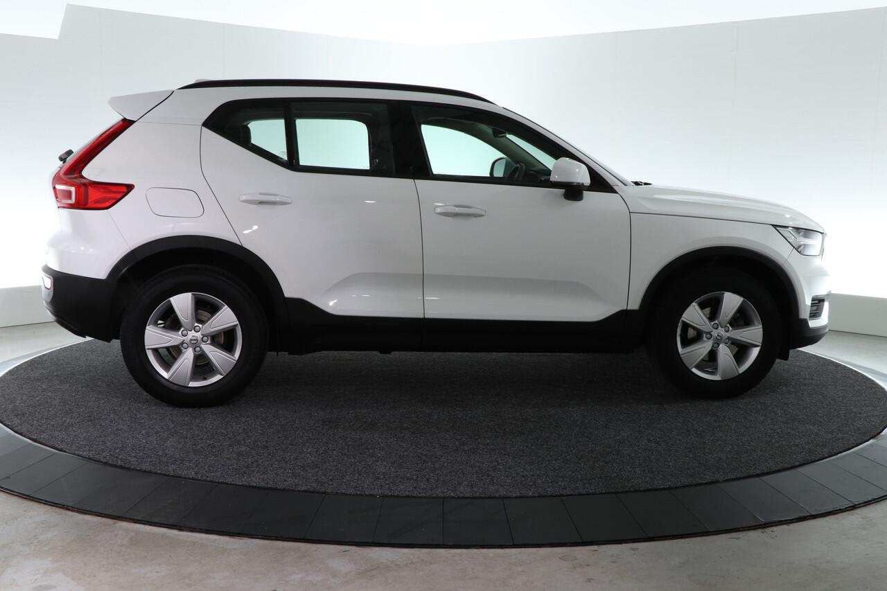 Volvo XC40 1.5 T2 Momentum Core | NAVI - CARPLAY | CLIMA | CRUISE |