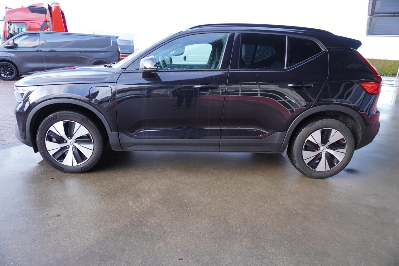 Volvo XC40 1.5 T4 Recharge Dark Plus Hybride nr. V034 | Climate | Camera | Navi | Cruise | Panoramadak