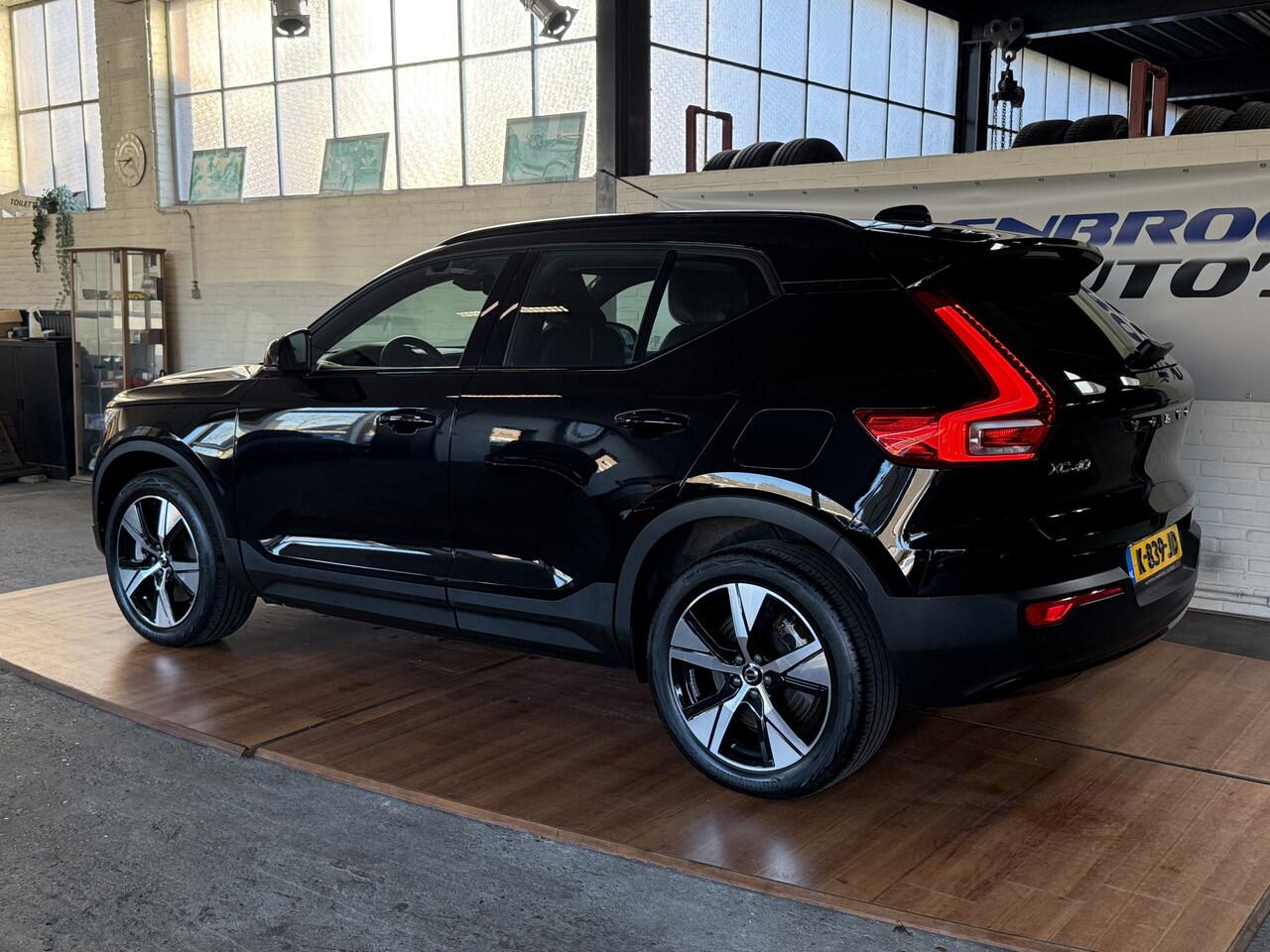 Volvo XC40 Recharge P8 AWD R-Design