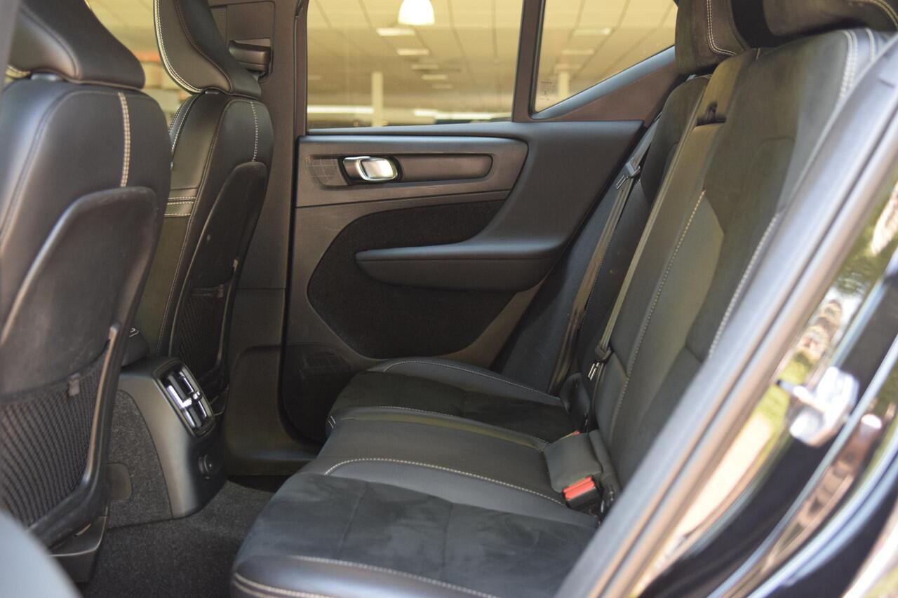 Volvo XC40 1.5 T4 Recharge R-Design met Stoelvw/Cam/Nav