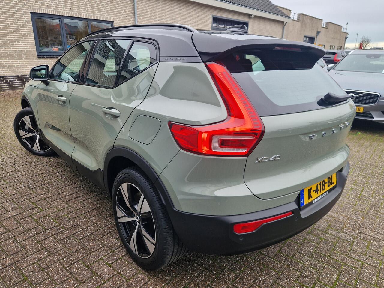 Volvo XC40 Recharge P8 AWD R-Design Panoramadak | Harman Kardon